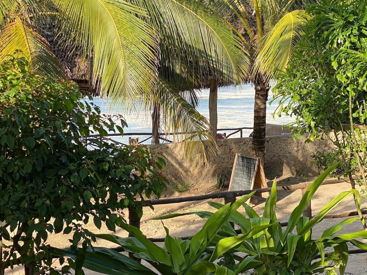 Art Hotel Zanzibar จัมเบียนี ภายนอก รูปภาพ