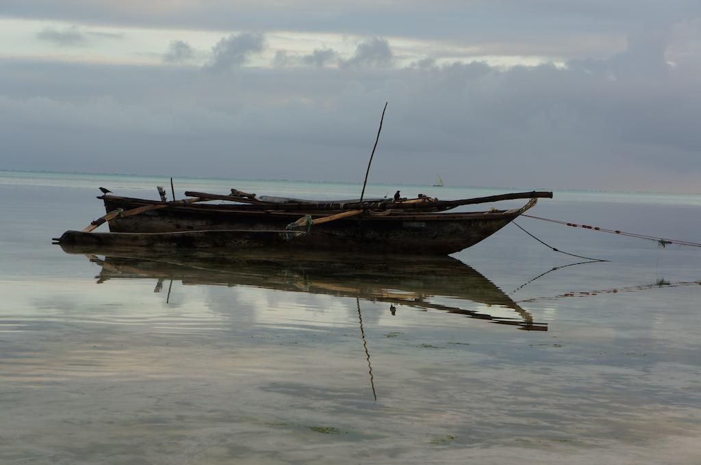 Art Hotel Zanzibar จัมเบียนี ภายนอก รูปภาพ